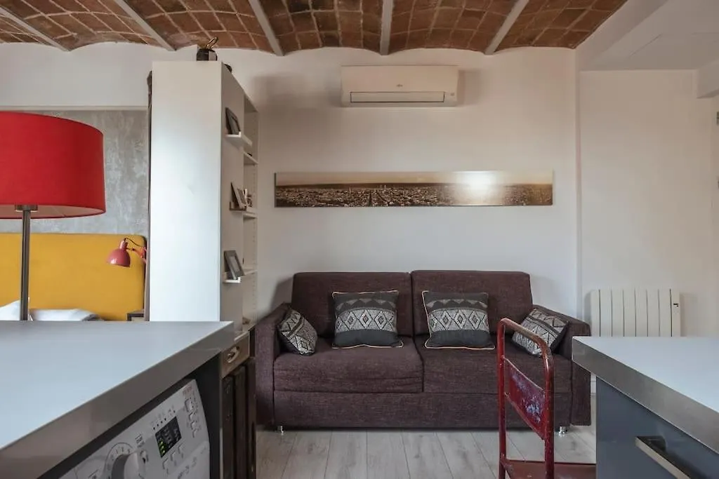 Appartamento Cozy Penthouse Studio With Private Rooftop Terrace Barcellona Spagna
