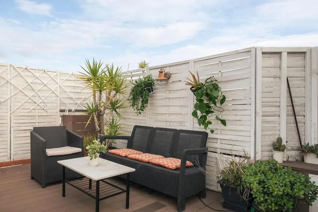 Cozy Penthouse Studio With Private Rooftop Terrace Barcellona